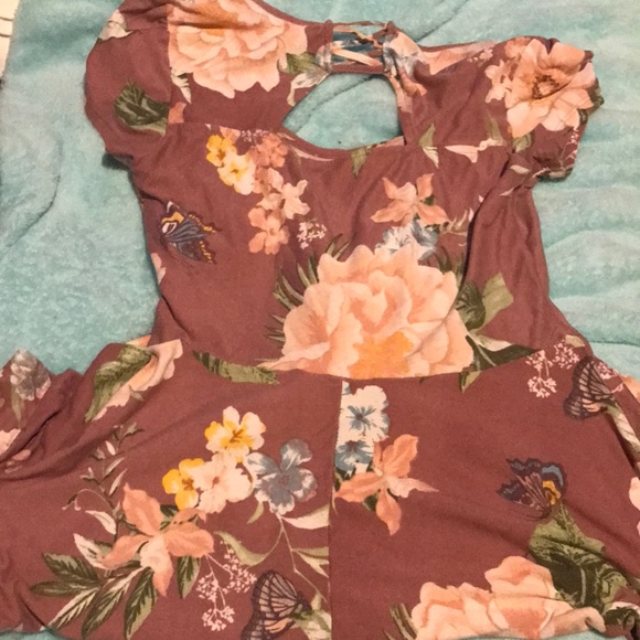 Dress - Picture 2 of 2